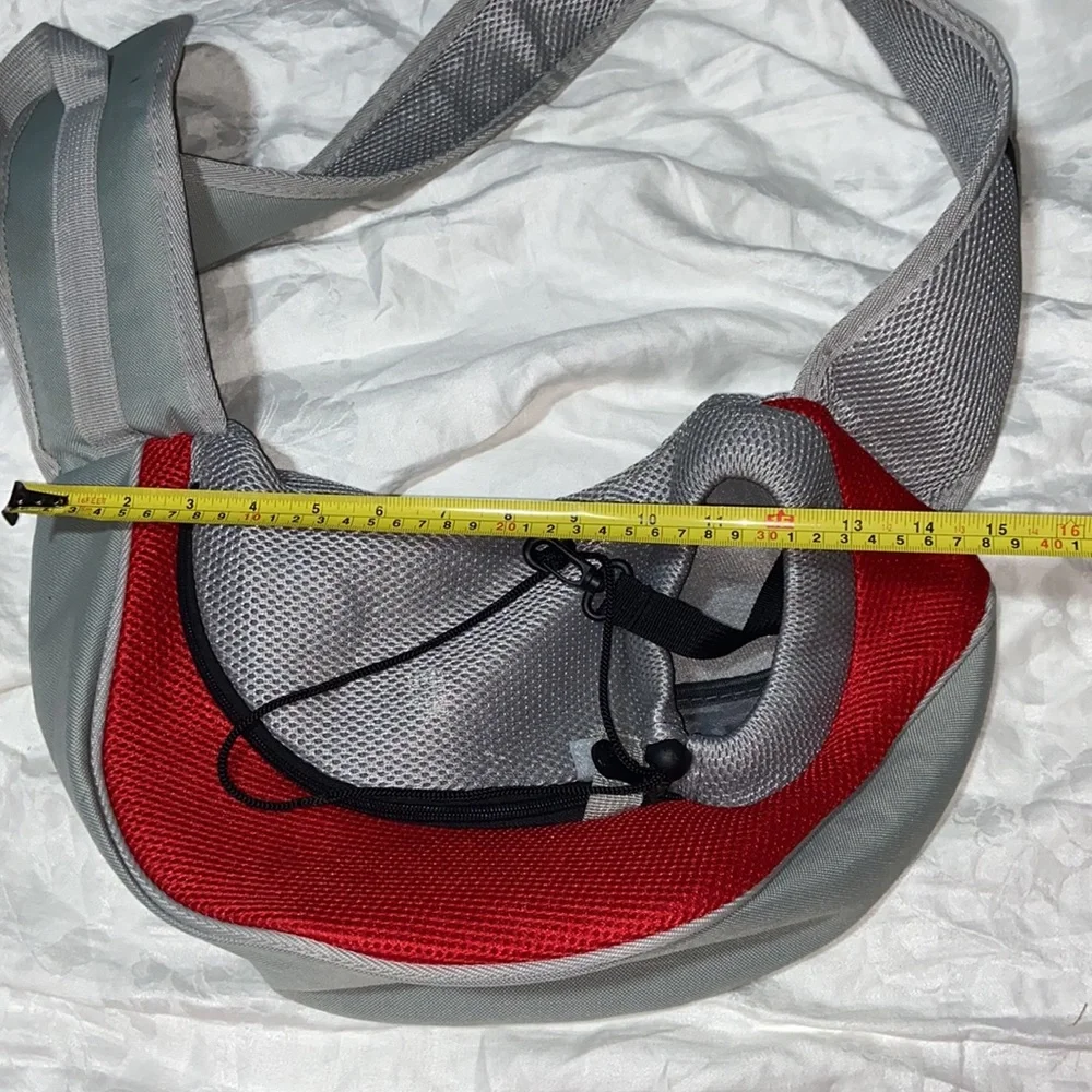 Nwot Pet Sling Carrier Small Dogs/Cats Adjustable Strap Mesh Hand Free
